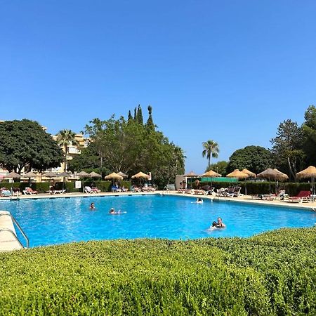 Benalmadena Inn Apartaments مالقة المظهر الخارجي الصورة